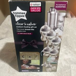 Tommee Tippee Bottle Set